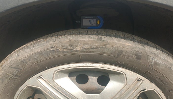 2019 Tata NEXON XM PETROL, Petrol, Manual, 1,30,067 km, tyre