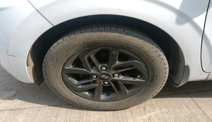 2022 Hyundai GRAND I10 NIOS SPORTZ 1.2 KAPPA VTVT CNG, Petrol, Manual, 76,706 km, tyre