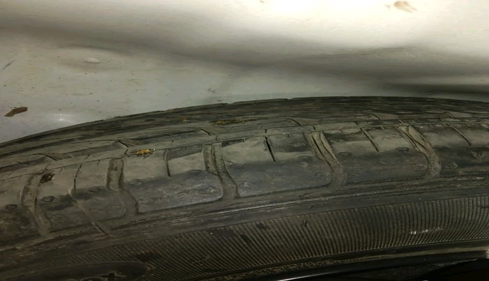 2022 Hyundai GRAND I10 NIOS SPORTZ 1.2 KAPPA VTVT CNG, Petrol, Manual, 76,706 km, tyre