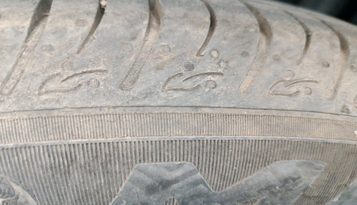 2023 Maruti BREZZA ZXI, Petrol, Manual, 27,483 km, tyre