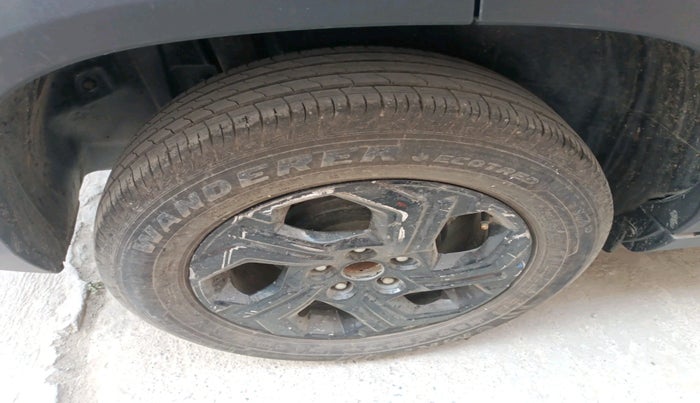 2023 Maruti BREZZA ZXI, Petrol, Manual, 27,483 km, tyre