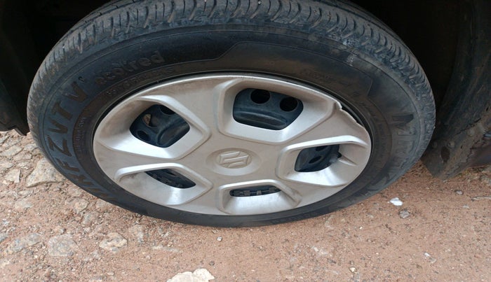 2021 Maruti S PRESSO VXI (O), Petrol, Manual, 28,943 km, tyre