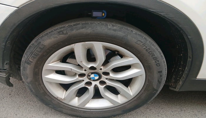 2012 BMW X3 XDRIVE 30 D, Diesel, Automatic, 1,22,332 km, tyre