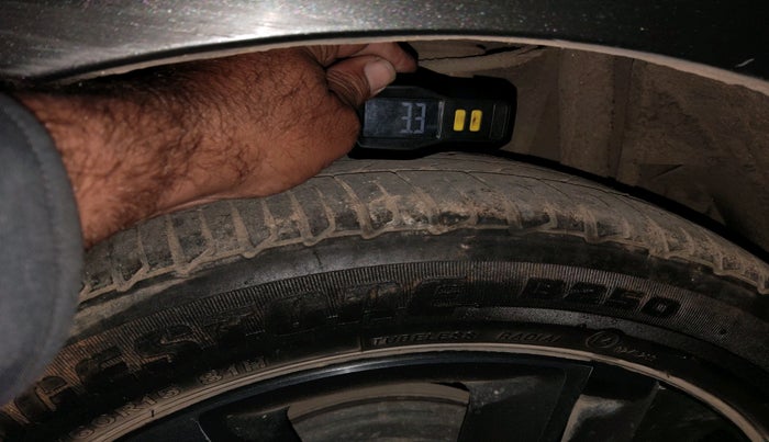 2020 Tata Tiago XZ PLUS PETROL, Petrol, Manual, 45,565 km, tyre