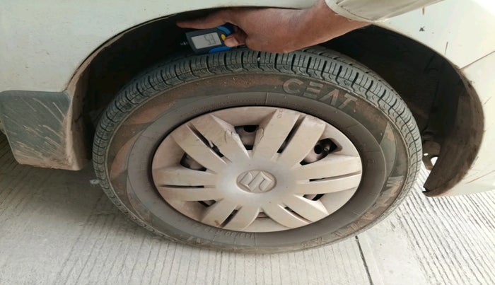 2013 Maruti Alto 800 LXI CNG, Petrol, Manual, 1,15,616 km, tyre