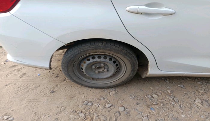 2020 Honda Amaze 1.2L I-VTEC S, Petrol, Manual, 84,902 km, tyre