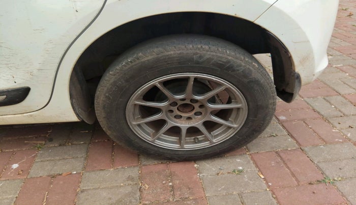 2018 Maruti Swift VDI AMT, Diesel, Automatic, 98,487 km, tyre