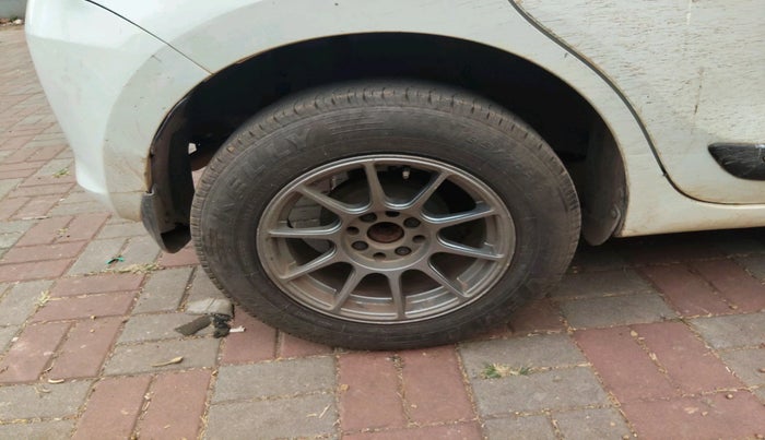 2018 Maruti Swift VDI AMT, Diesel, Automatic, 98,487 km, tyre