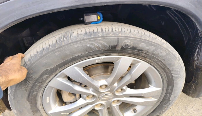 2017 Maruti Vitara Brezza ZDI PLUS, Diesel, Manual, 87,342 km, tyre