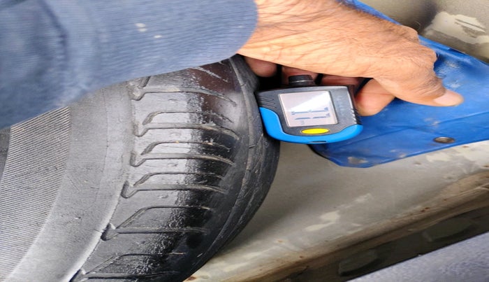 2017 Maruti Vitara Brezza ZDI PLUS, Diesel, Manual, 87,342 km, tyre