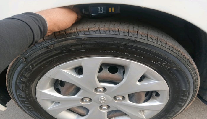 2014 Hyundai Grand i10 MAGNA 1.2 KAPPA VTVT, Petrol, Manual, 75,221 km, tyre