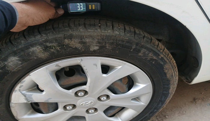 2014 Hyundai Grand i10 MAGNA 1.2 KAPPA VTVT, Petrol, Manual, 75,221 km, tyre