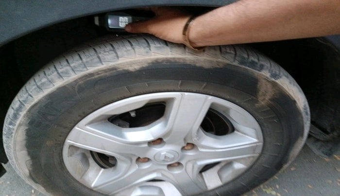 2019 Renault TRIBER RXZ, Petrol, Manual, 45,650 km, tyre