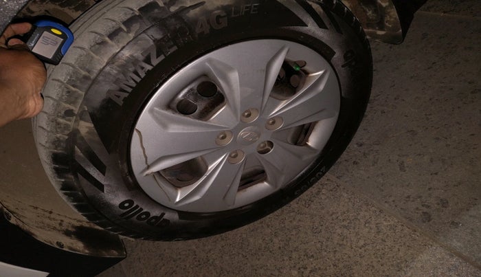 2016 Hyundai Creta E 1.6 PETROL, Petrol, Manual, 92,823 km, tyre