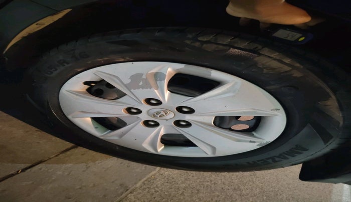 2016 Hyundai Creta E 1.6 PETROL, Petrol, Manual, 92,823 km, tyre