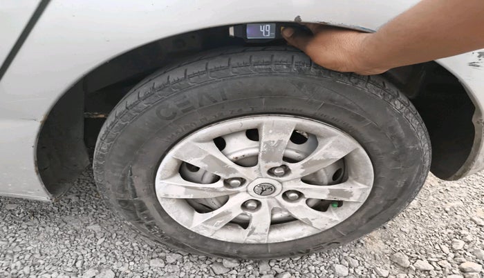 2012 Hyundai Eon D-LITE O, Petrol, Manual, 88,002 km, tyre