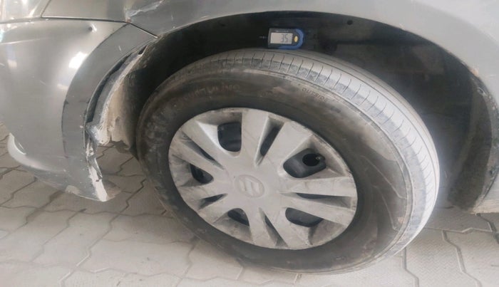 2013 Maruti Swift Dzire VDI, Diesel, Manual, 71,420 km, tyre