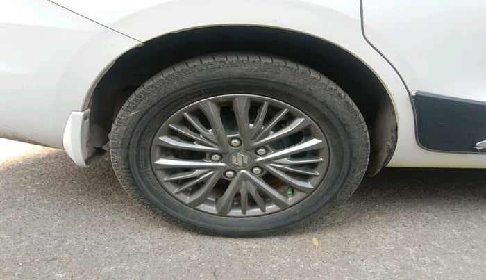 2021 Maruti Ertiga ZXI+ SHVS, Petrol, Manual, 29,549 km, tyre