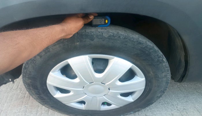 2018 Renault Kwid RXT 1.0, Petrol, Manual, 48,050 km, tyre