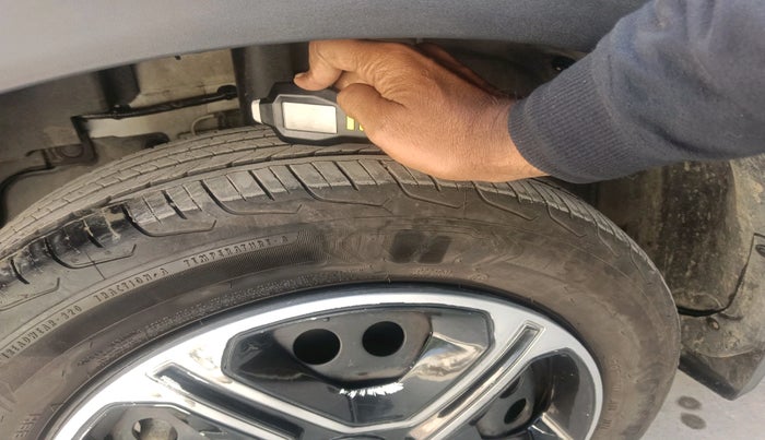 2024 Tata NEXON SMART+ 1.2 PETROL, Petrol, Manual, 24,724 km, tyre