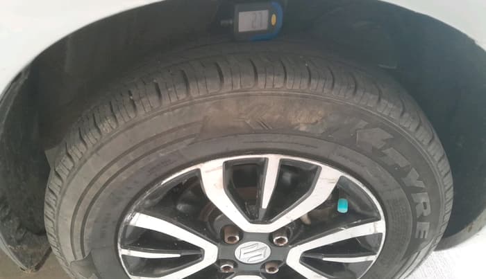 2022 Maruti Swift VXI, Petrol, Manual, 75,278 km, tyre