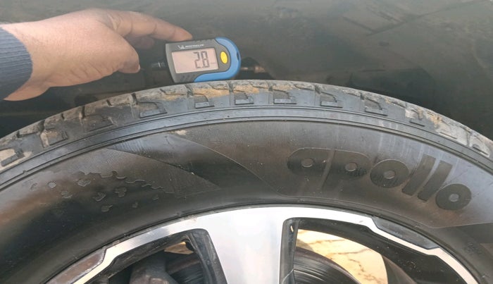 2023 Mahindra SCORPIO CLASSIC S11 MT 7S CC, Diesel, Manual, 1,04,502 km, tyre