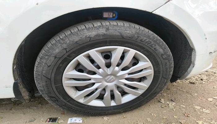 2020 Maruti Dzire VXI, Petrol, Manual, 65,027 km, tyre