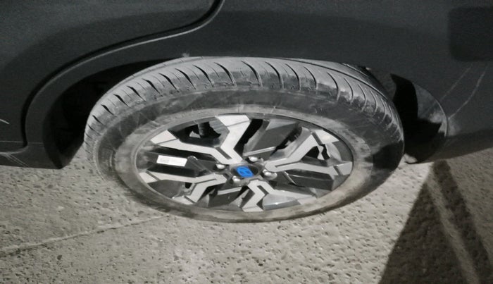 2024 Hyundai EXTER SX(O), Petrol, Manual, 17,409 km, tyre