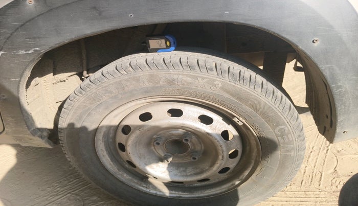 2018 Mahindra KUV 100 NXT K2 P 6 STR, Petrol, Manual, 1,40,371 km, tyre