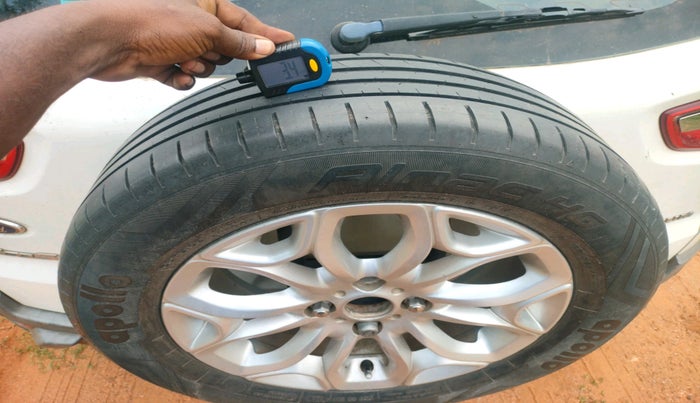 2016 Ford Ecosport TITANIUM 1.5L DIESEL, Diesel, Manual, 1,31,970 km, tyre