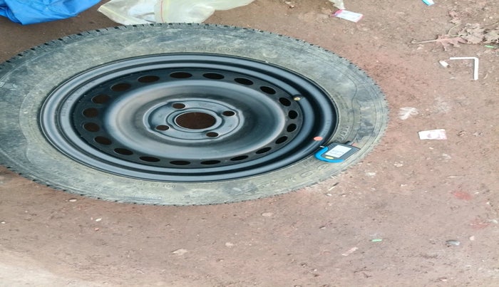 2016 Hyundai Grand i10 SPORTZ 1.2 KAPPA VTVT, Petrol, Manual, 7,693 km, tyre