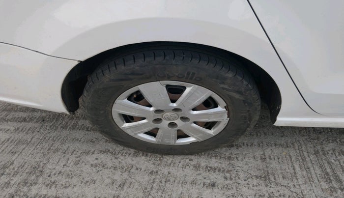 2012 Volkswagen Vento TRENDLINE DIESEL 1.6, Diesel, Manual, 25,502 km, tyre