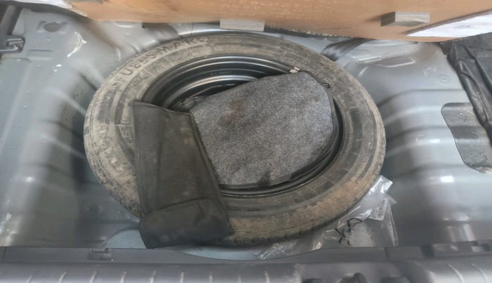 2021 Hyundai GRAND I10 NIOS SPORTZ 1.2 KAPPA VTVT, Petrol, Manual, 29,638 km, tyre