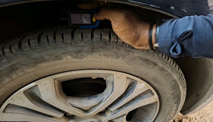 2022 Tata Tiago XT PETROL, Petrol, Manual, 27,162 km, tyre