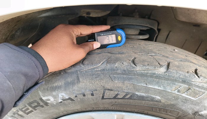 2017 Mahindra Scorpio S2, Diesel, Manual, 1,32,345 km, tyre