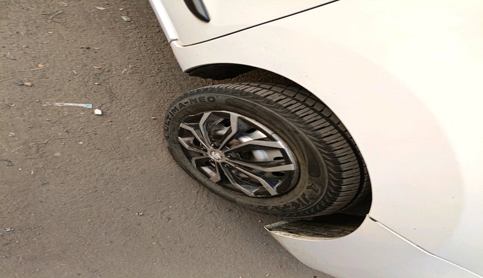 2015 Maruti Wagon R 1.0 LXI CNG, Petrol, Manual, 91,971 km, tyre