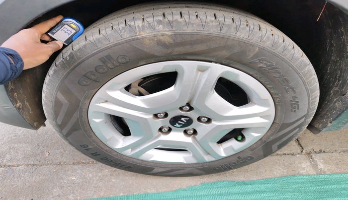 2020 KIA SONET HTX 1.0 IMT, Petrol, Manual, 35,978 km, tyre