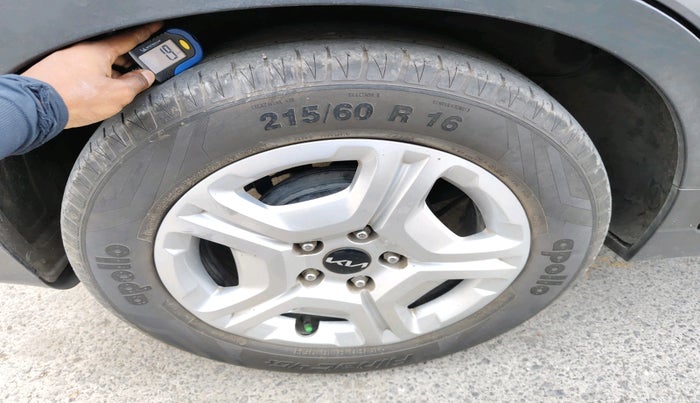 2020 KIA SONET HTX 1.0 IMT, Petrol, Manual, 35,978 km, tyre