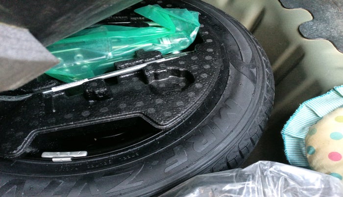 2017 Maruti Ciaz SIGMA 1.4 MT PETROL, Petrol, Manual, 56,641 km, tyre