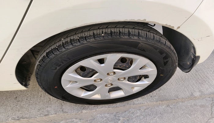 2016 Hyundai Grand i10 SPORTZ 1.2 KAPPA VTVT, Petrol, Manual, 86,277 km, tyre