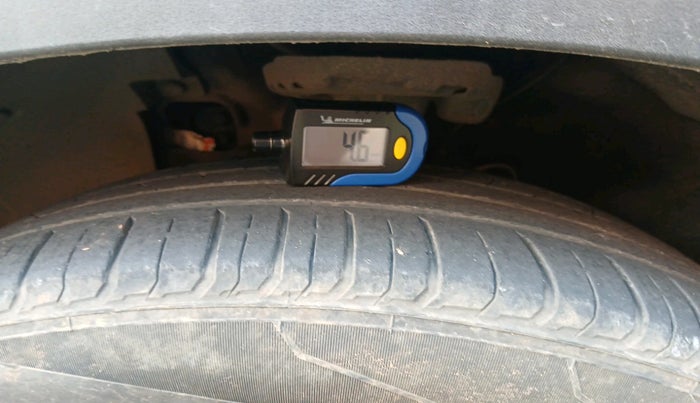 2019 Hyundai VENUE SX PLUS 1.0 TURBO DCT, Petrol, Automatic, 60,817 km, tyre