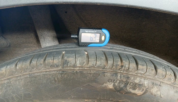 2019 Hyundai VENUE SX PLUS 1.0 TURBO DCT, Petrol, Automatic, 60,817 km, tyre