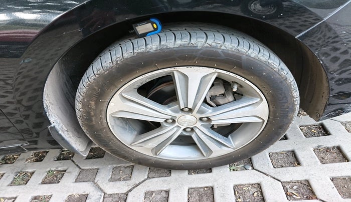 2018 Hyundai Verna 1.6 SX (O) CRDI MT, Diesel, Manual, 1,30,896 km, tyre