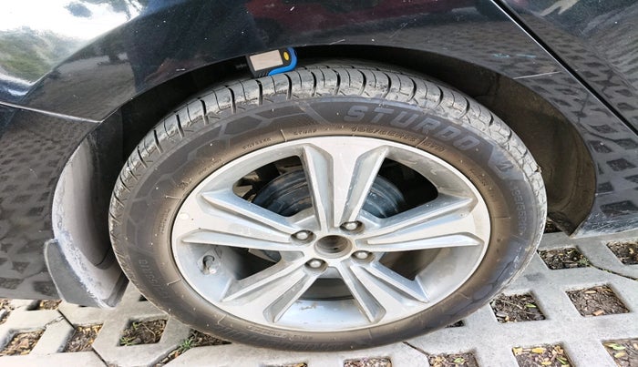 2018 Hyundai Verna 1.6 SX (O) CRDI MT, Diesel, Manual, 1,30,896 km, tyre