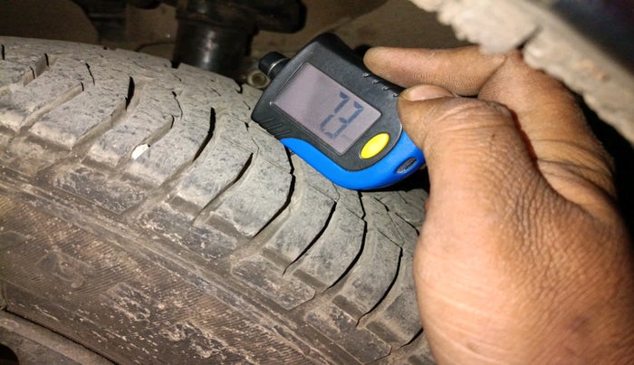 2012 Ford Figo EXI 1.2 PETROL, Petrol, Manual, 1,52,096 km, tyre