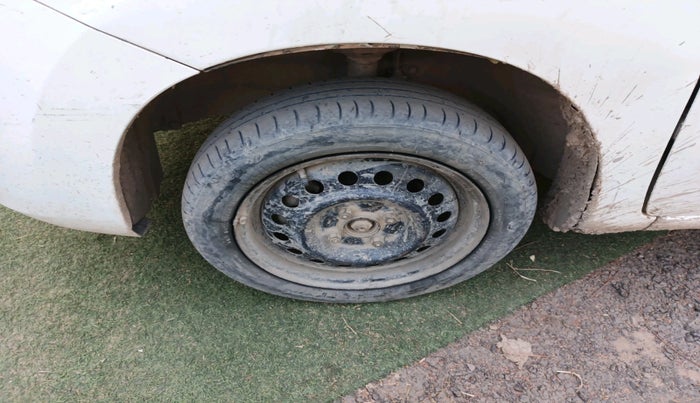 2017 Maruti Wagon R 1.0 VXI, Petrol, Manual, 1,35,100 km, tyre