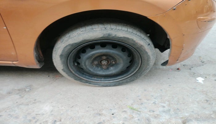 2013 Nissan Micra XV DIESEL, Diesel, Manual, 94,614 km, tyre