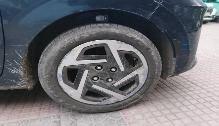 2023 Hyundai GRAND I10 NIOS SPORTZ 1.2 KAPPA VTVT CNG, Petrol, Manual, 67,358 km, tyre