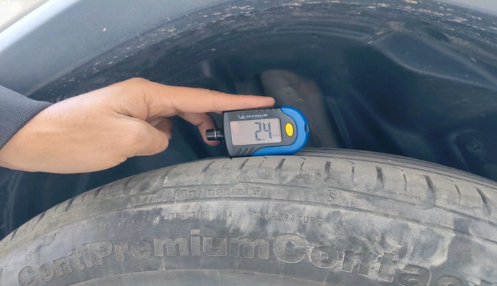 2024 Maruti Grand Vitara SIGMA SMART HYBRID, Petrol, Manual, 40,592 km, tyre