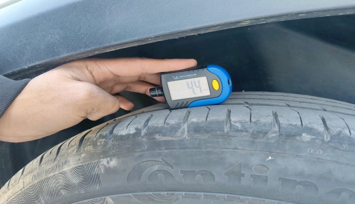 2024 Maruti Grand Vitara SIGMA SMART HYBRID, Petrol, Manual, 40,592 km, tyre